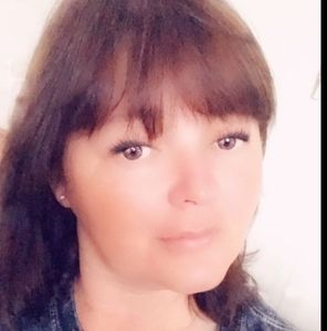 Meet your Posher, Vickie